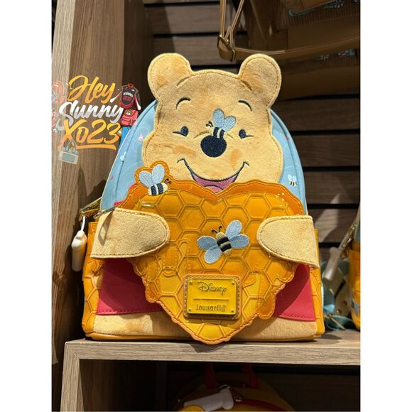 Loungefly Disney Winnie the Pooh Honey Heart Honey Scented Mini Backpack - Picture 1 of 8